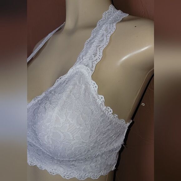 Felina (Medium) white lace bralette - Picture 6 of 8